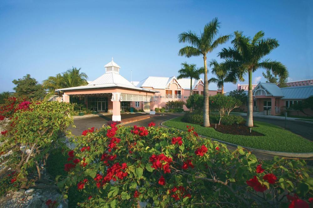 Comfort Suites Paradise Island Creek Village Exteriér fotografie