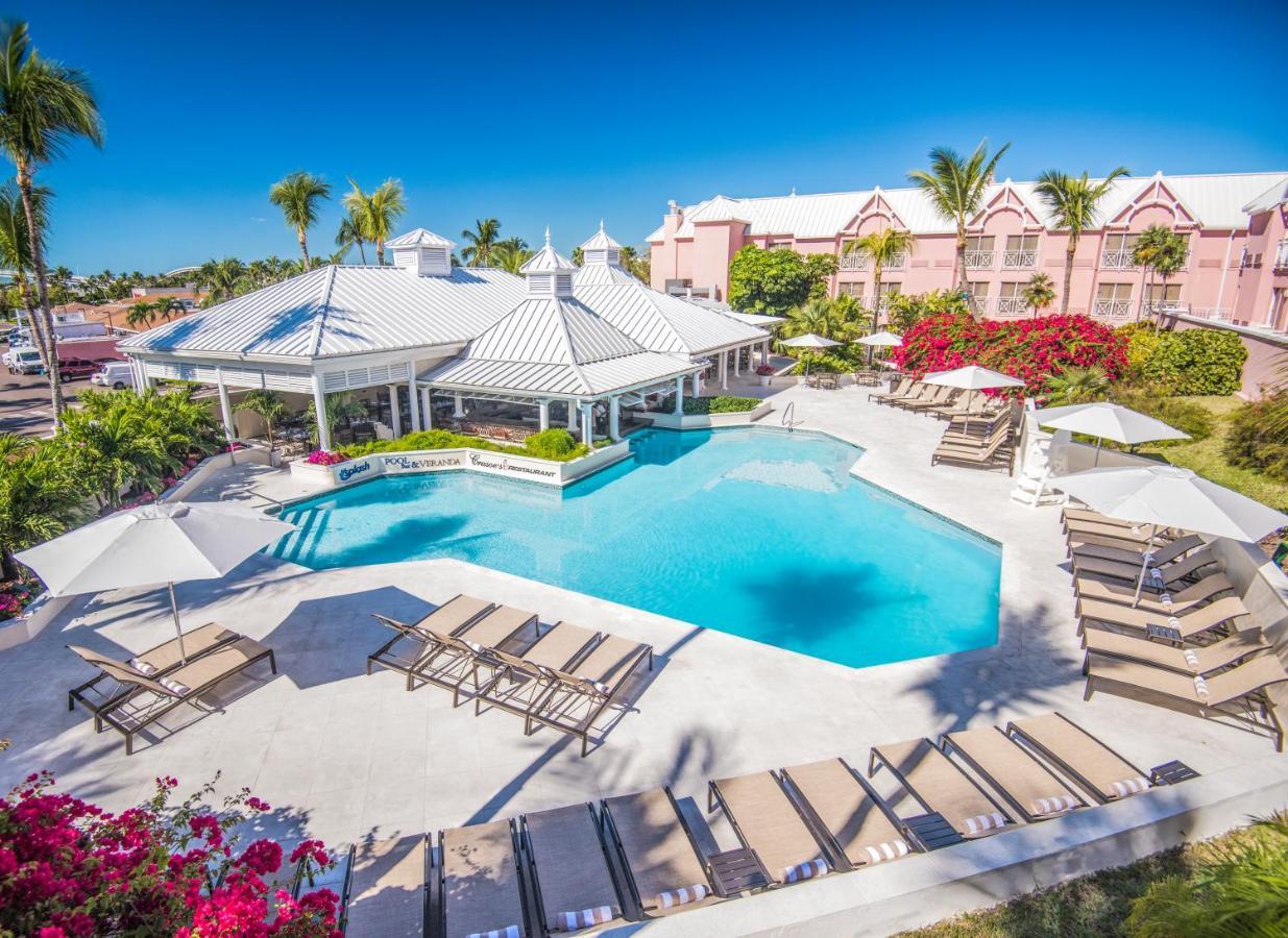Comfort Suites Paradise Island Creek Village Exteriér fotografie