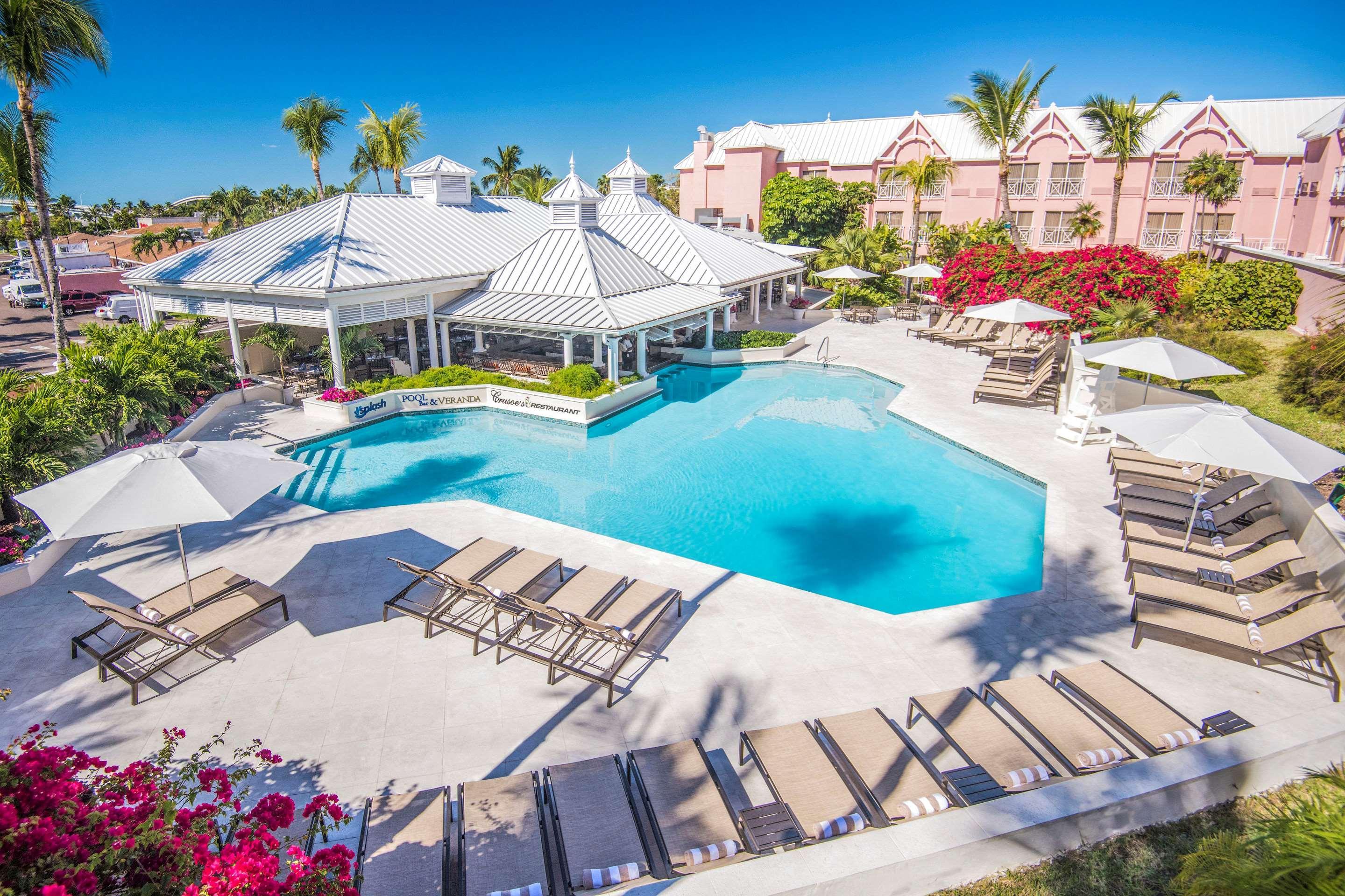 Comfort Suites Paradise Island Creek Village Exteriér fotografie