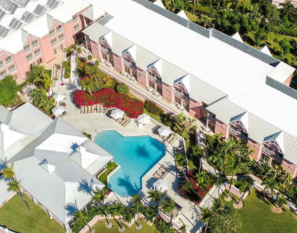 Comfort Suites Paradise Island Creek Village Exteriér fotografie