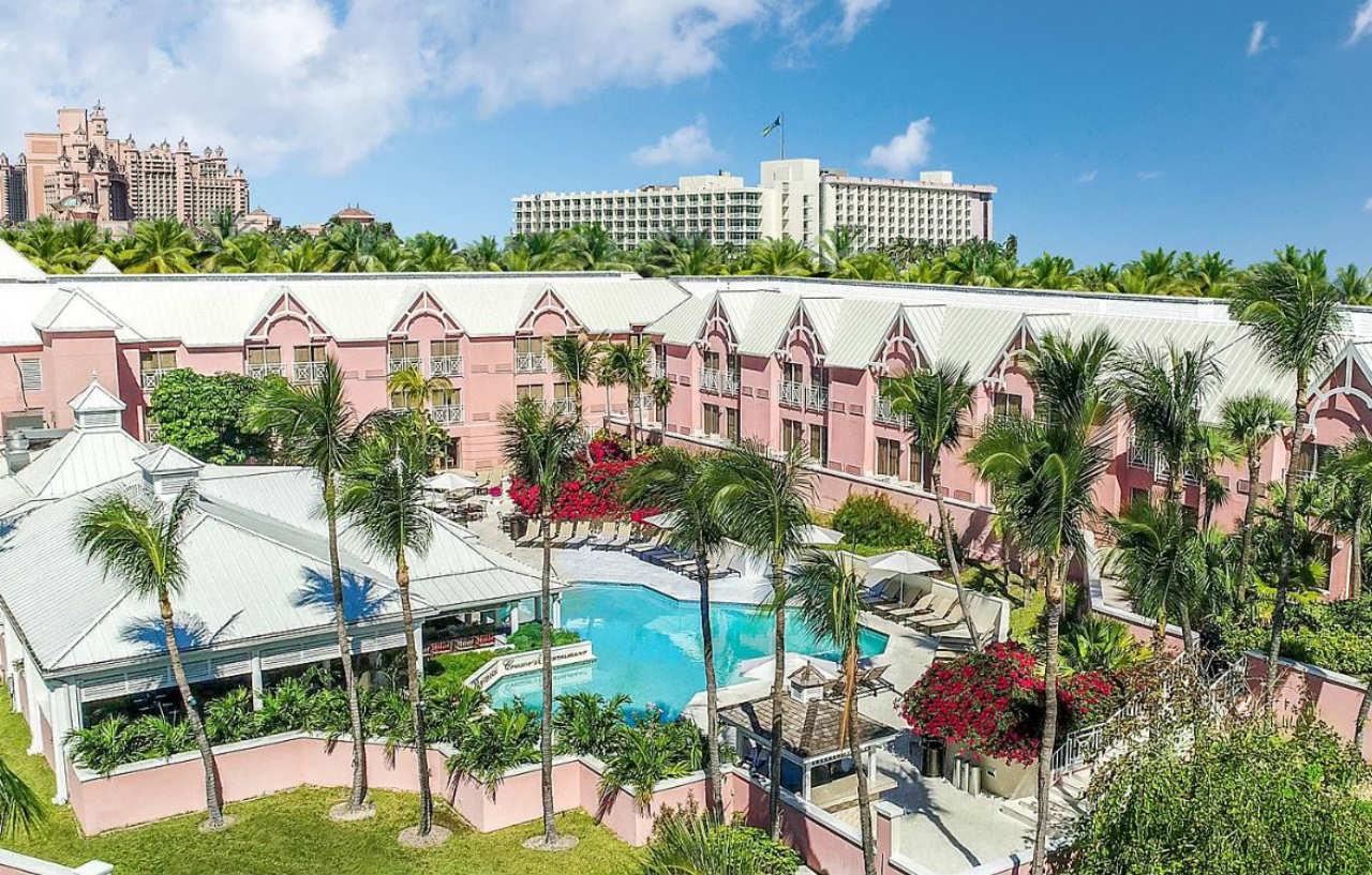 Comfort Suites Paradise Island Creek Village Exteriér fotografie